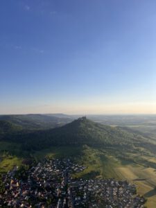 der Hohen Zollern in Sichtweite